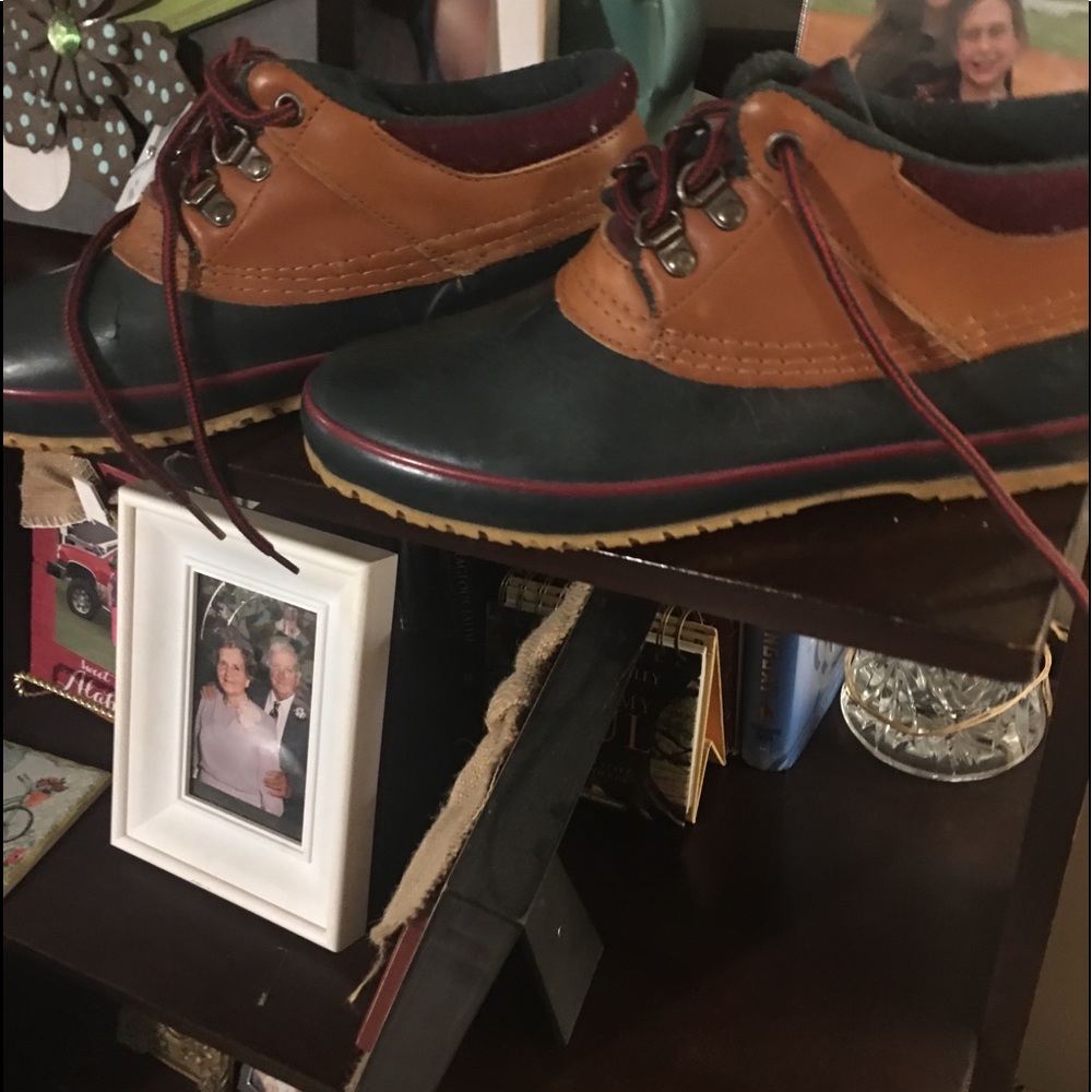 Water shoes